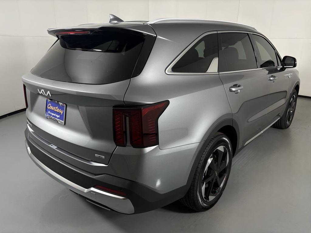 new 2026 Kia Sorento Hybrid car, priced at $39,963