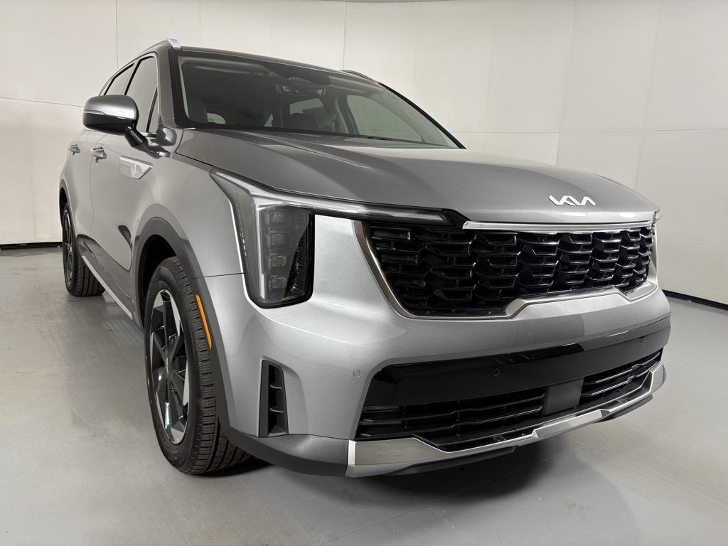 new 2026 Kia Sorento Hybrid car, priced at $39,963