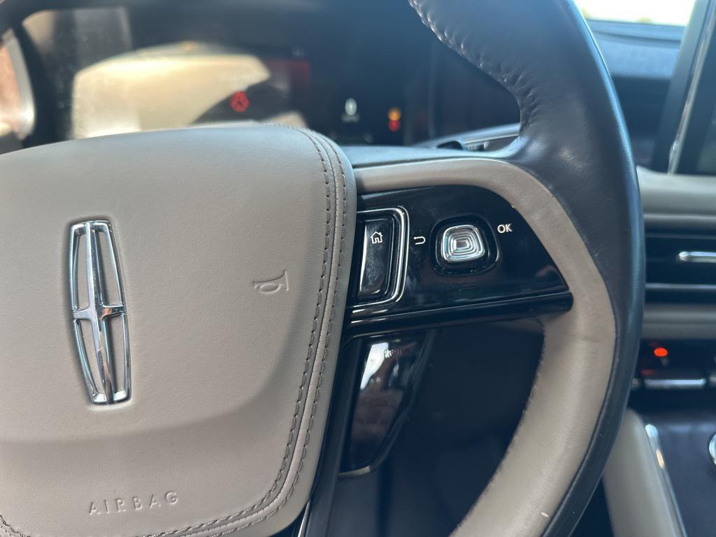 used 2020 Lincoln Aviator car, priced at $27,100