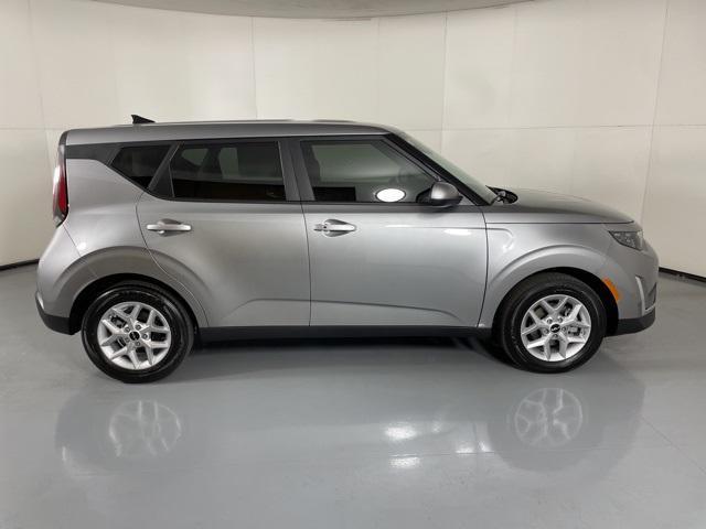 new 2025 Kia Soul car, priced at $23,237