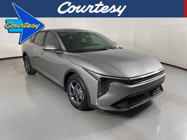 new 2025 Kia K4 car, priced at $23,024