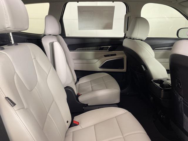 new 2025 Kia Telluride car, priced at $46,082