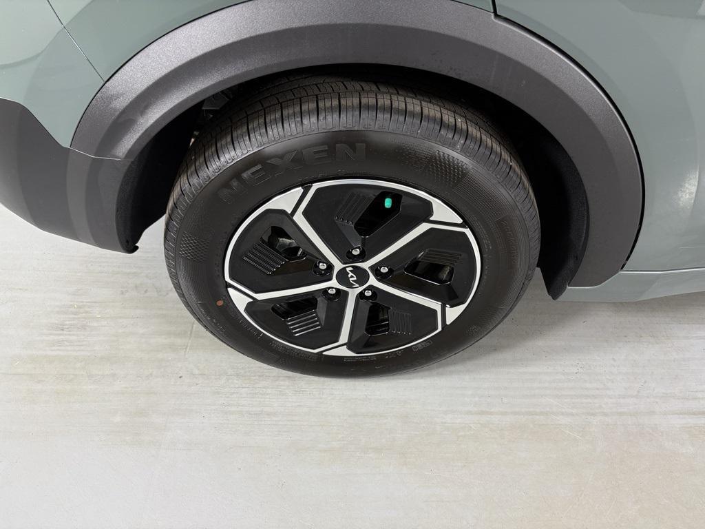 new 2026 Kia Niro car, priced at $33,175