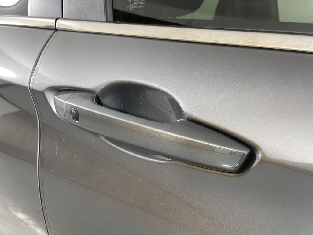 used 2024 Mitsubishi Outlander car, priced at $22,500