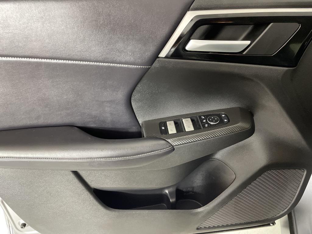 used 2024 Mitsubishi Outlander car, priced at $22,500