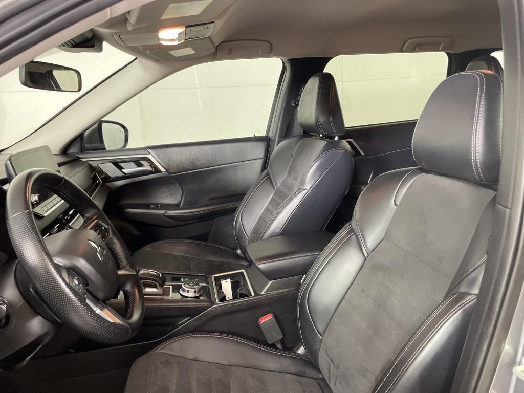 used 2024 Mitsubishi Outlander car, priced at $22,500