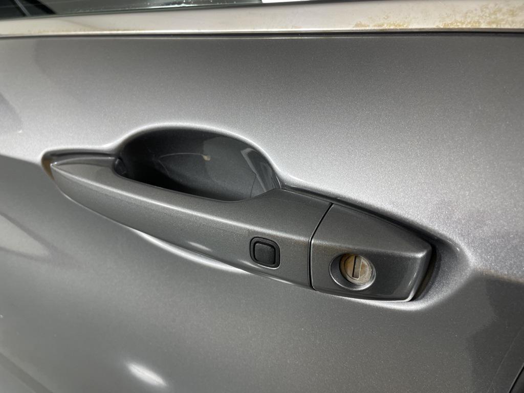 used 2024 Mitsubishi Outlander car, priced at $22,500