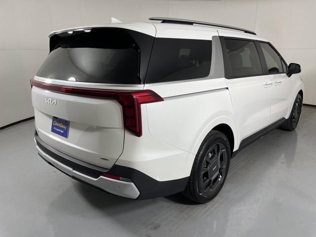 new 2026 Kia Carnival Hybrid car, priced at $43,152