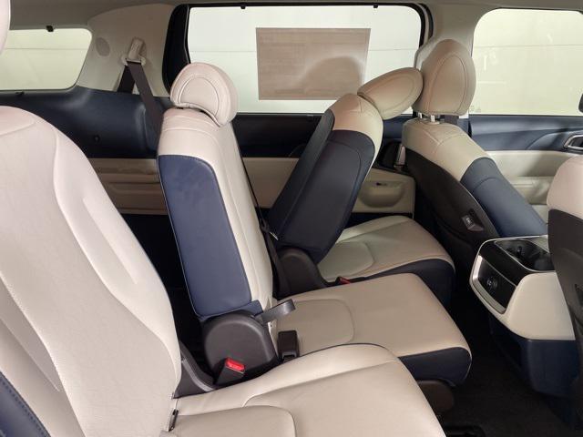 new 2026 Kia Carnival Hybrid car, priced at $43,152