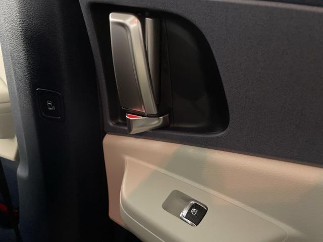 new 2026 Kia Carnival Hybrid car, priced at $43,152