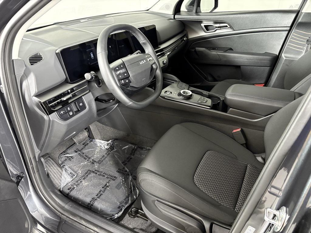 new 2026 Kia Sportage Hybrid car, priced at $30,636