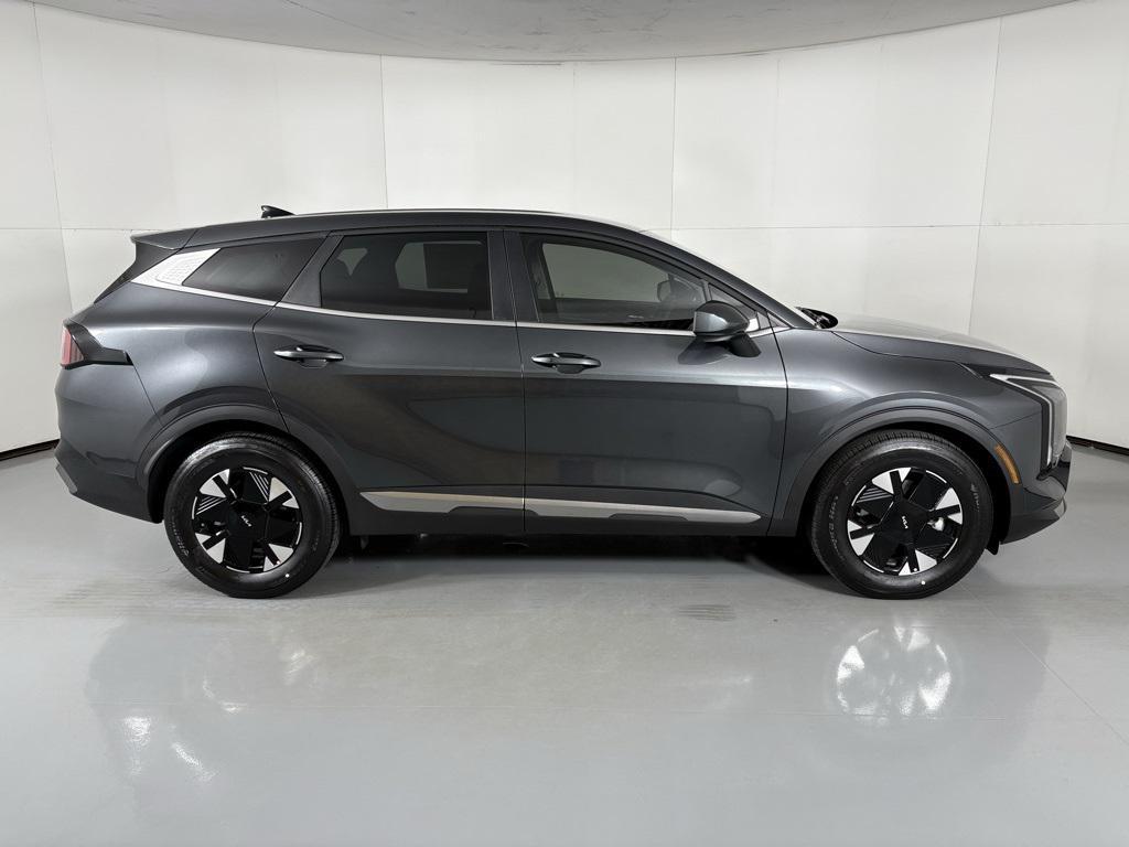 new 2026 Kia Sportage Hybrid car, priced at $30,636