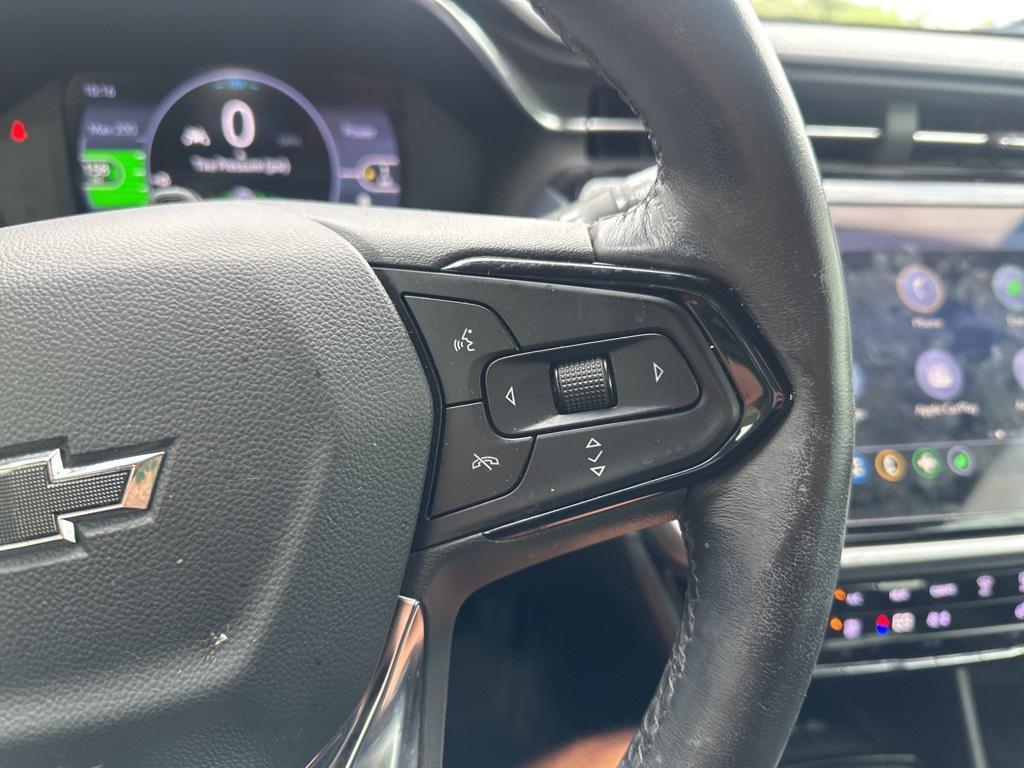 used 2022 Chevrolet Bolt EUV car, priced at $17,900