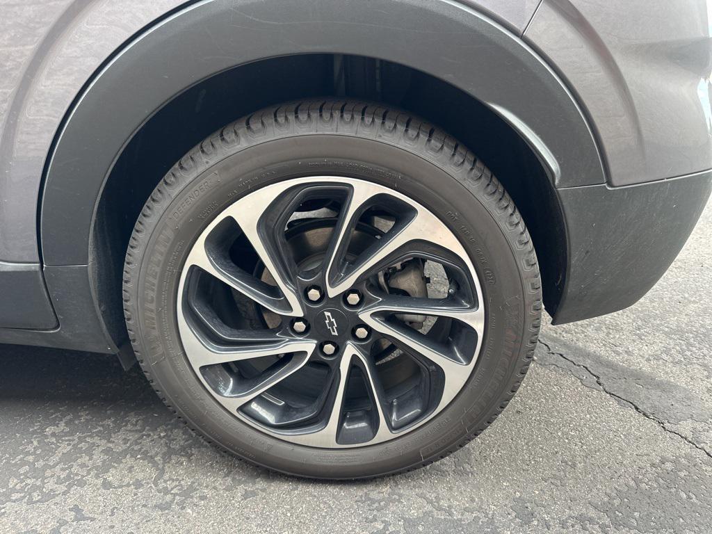 used 2022 Chevrolet Bolt EUV car, priced at $17,900
