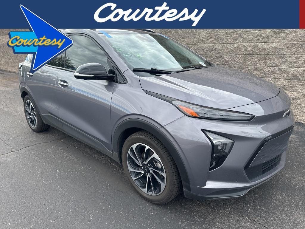 used 2022 Chevrolet Bolt EUV car, priced at $17,900