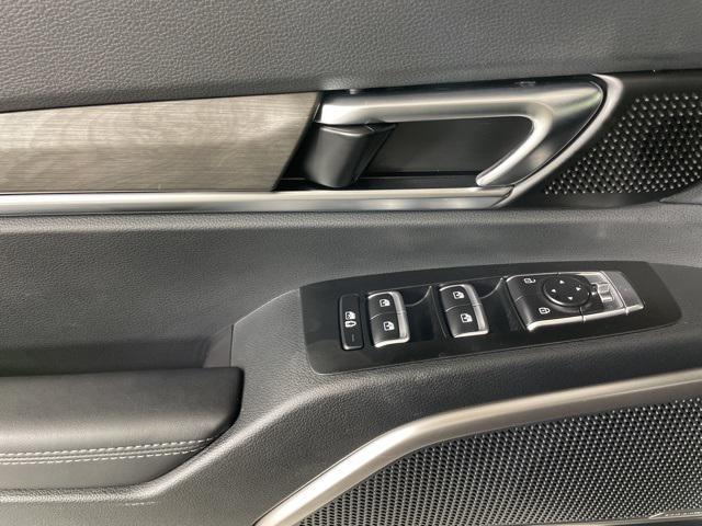 new 2025 Kia Telluride car, priced at $45,768