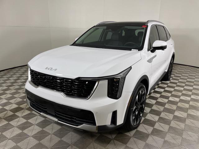 new 2025 Kia Sorento car, priced at $43,046