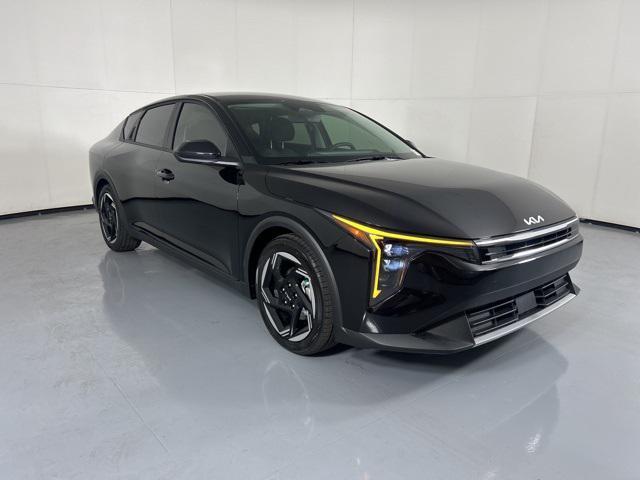 new 2025 Kia K4 car, priced at $23,907
