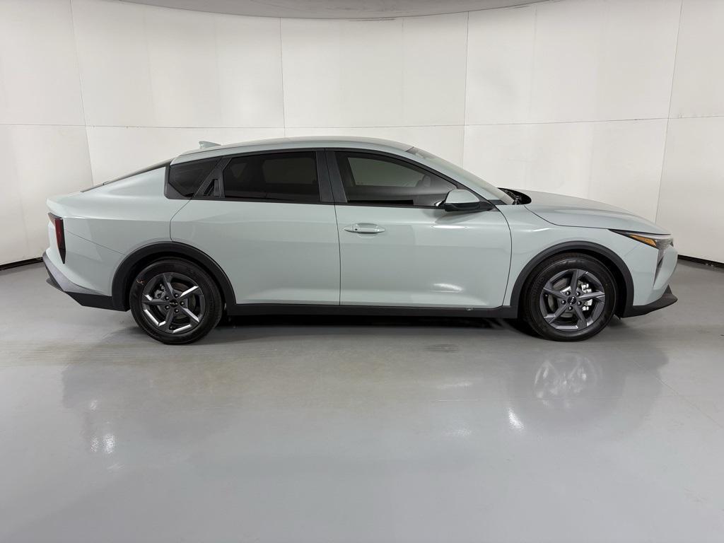 new 2025 Kia K4 car, priced at $22,645