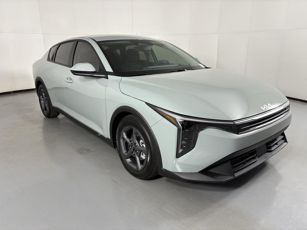 new 2025 Kia K4 car, priced at $22,645