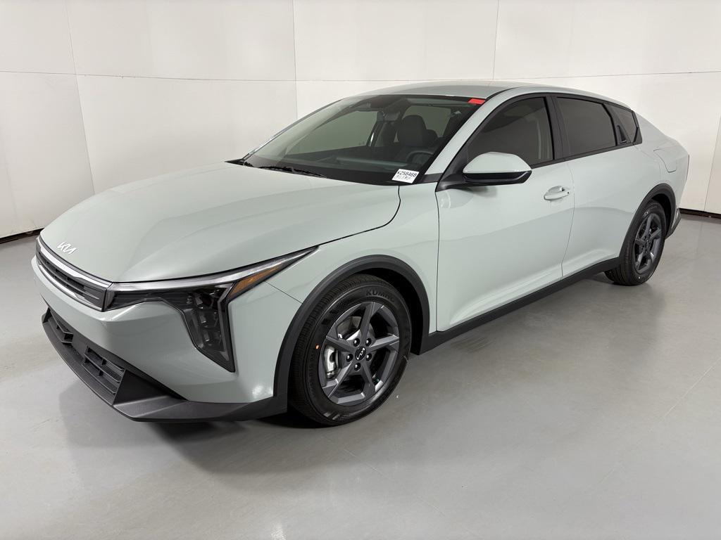 new 2025 Kia K4 car, priced at $22,645