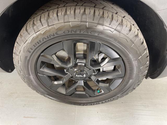 used 2023 Kia Telluride car, priced at $39,600