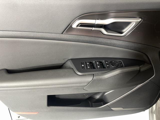 new 2026 Kia Sportage car, priced at $31,768