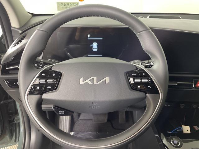 new 2024 Kia Niro Plug-In Hybrid car, priced at $35,079