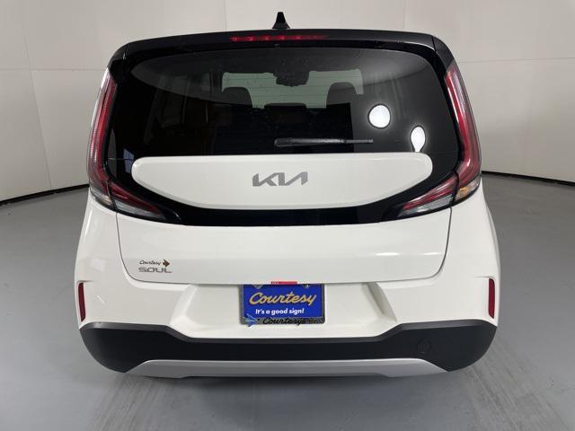 new 2025 Kia Soul car, priced at $25,629