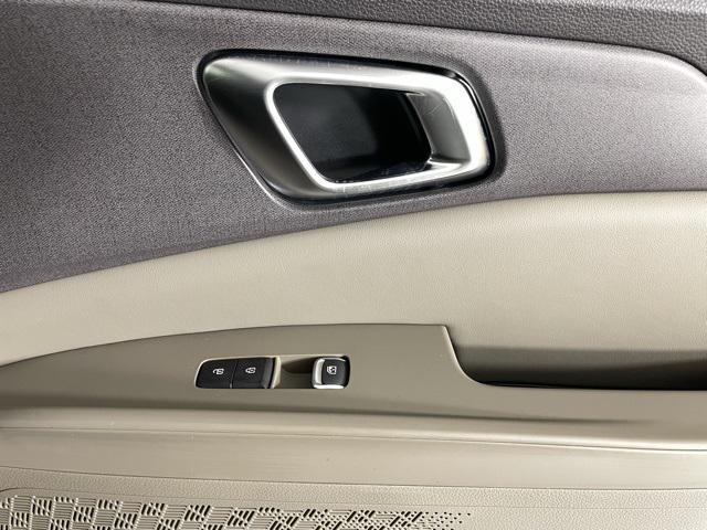 new 2026 Kia Carnival car, priced at $43,385