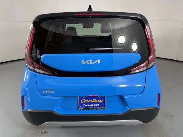 new 2025 Kia Soul car, priced at $25,629