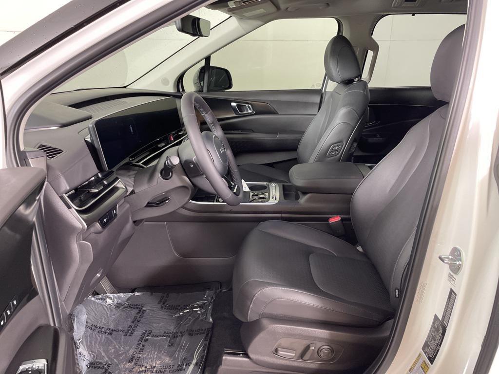 new 2026 Kia Carnival car, priced at $50,464