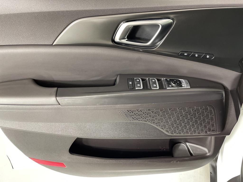 new 2026 Kia Carnival car, priced at $50,464