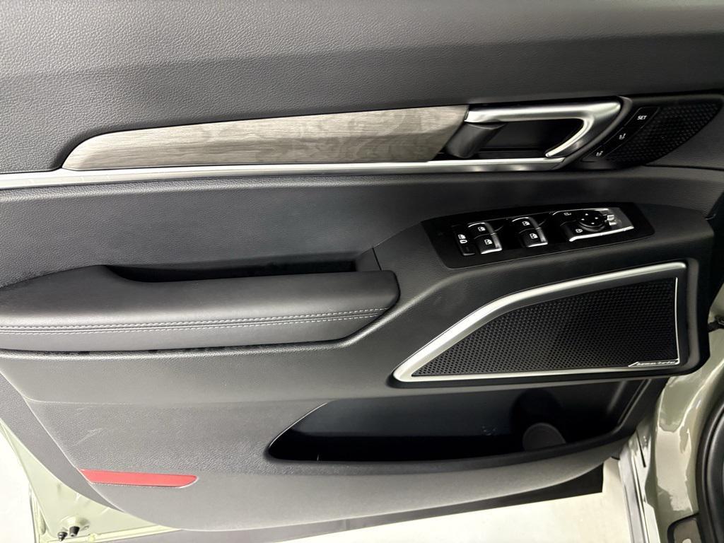 new 2025 Kia Telluride car, priced at $52,062