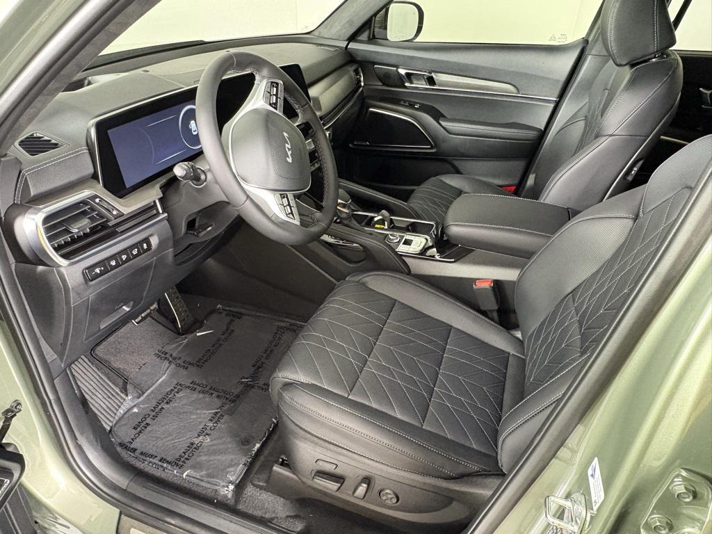 new 2025 Kia Telluride car, priced at $52,062