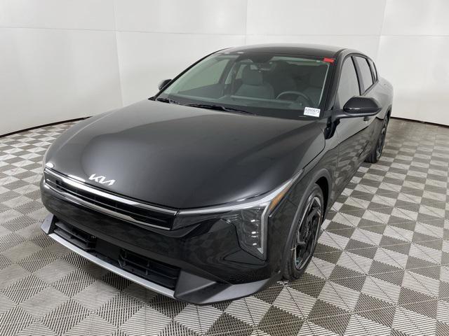 new 2025 Kia K4 car, priced at $24,662