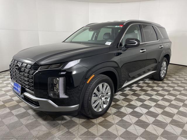 used 2024 Hyundai Palisade car, priced at $32,200