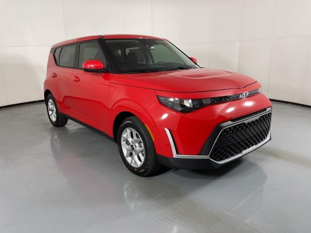 new 2025 Kia Soul car, priced at $23,384