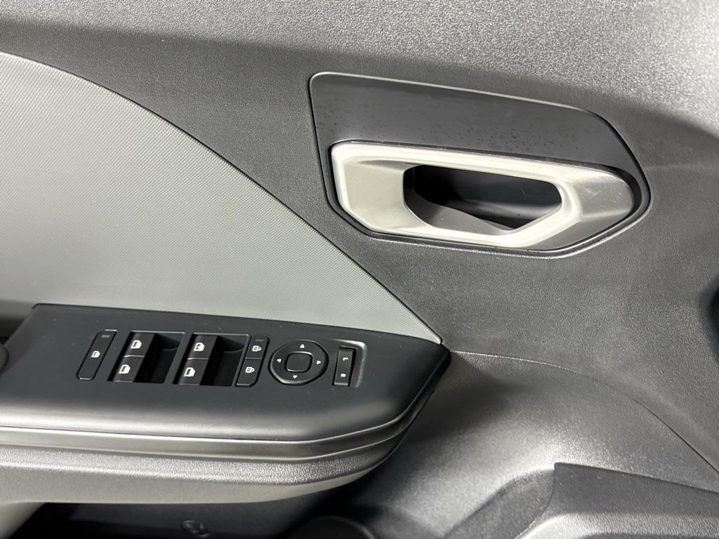 new 2025 Kia K4 car, priced at $22,645