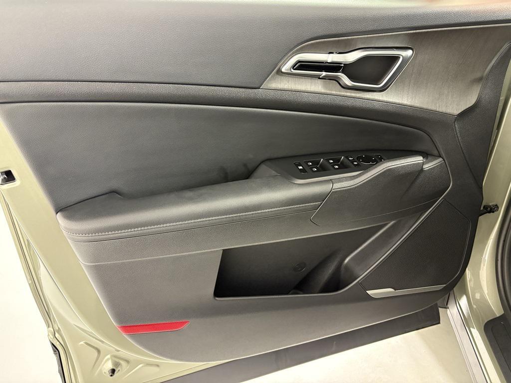 new 2026 Kia Sportage car, priced at $40,207