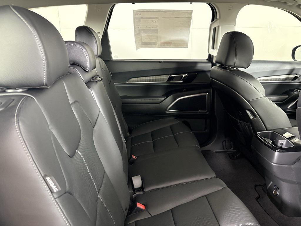 new 2025 Kia Telluride car, priced at $43,758
