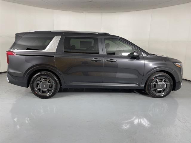 new 2026 Kia Carnival Hybrid car, priced at $43,094
