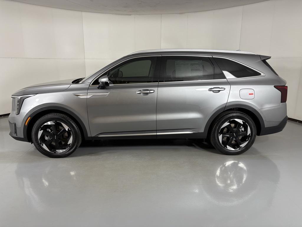 new 2026 Kia Sorento Hybrid car, priced at $41,740