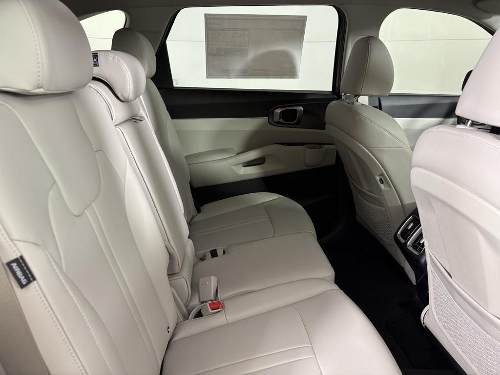 new 2026 Kia Sorento Hybrid car, priced at $41,740