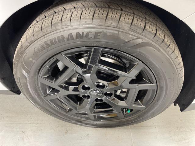 new 2026 Kia Carnival car, priced at $53,365