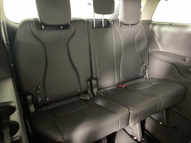 new 2026 Kia Carnival car, priced at $53,365