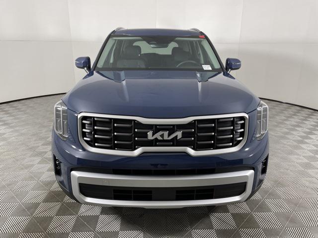 new 2024 Kia Telluride car, priced at $40,000