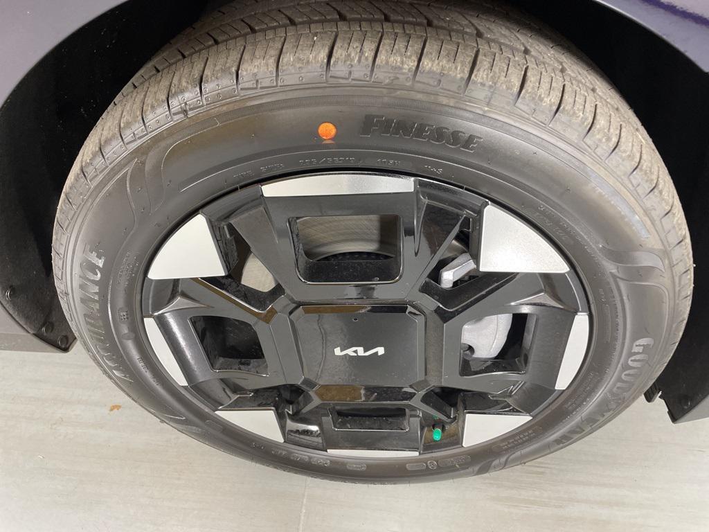 new 2026 Kia Carnival car, priced at $40,831