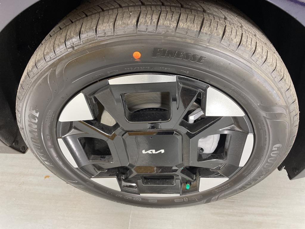 new 2026 Kia Carnival car, priced at $40,831