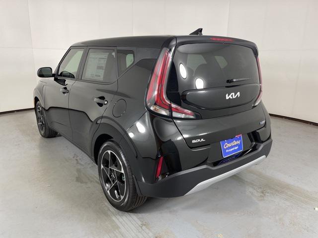 new 2025 Kia Soul car, priced at $25,204